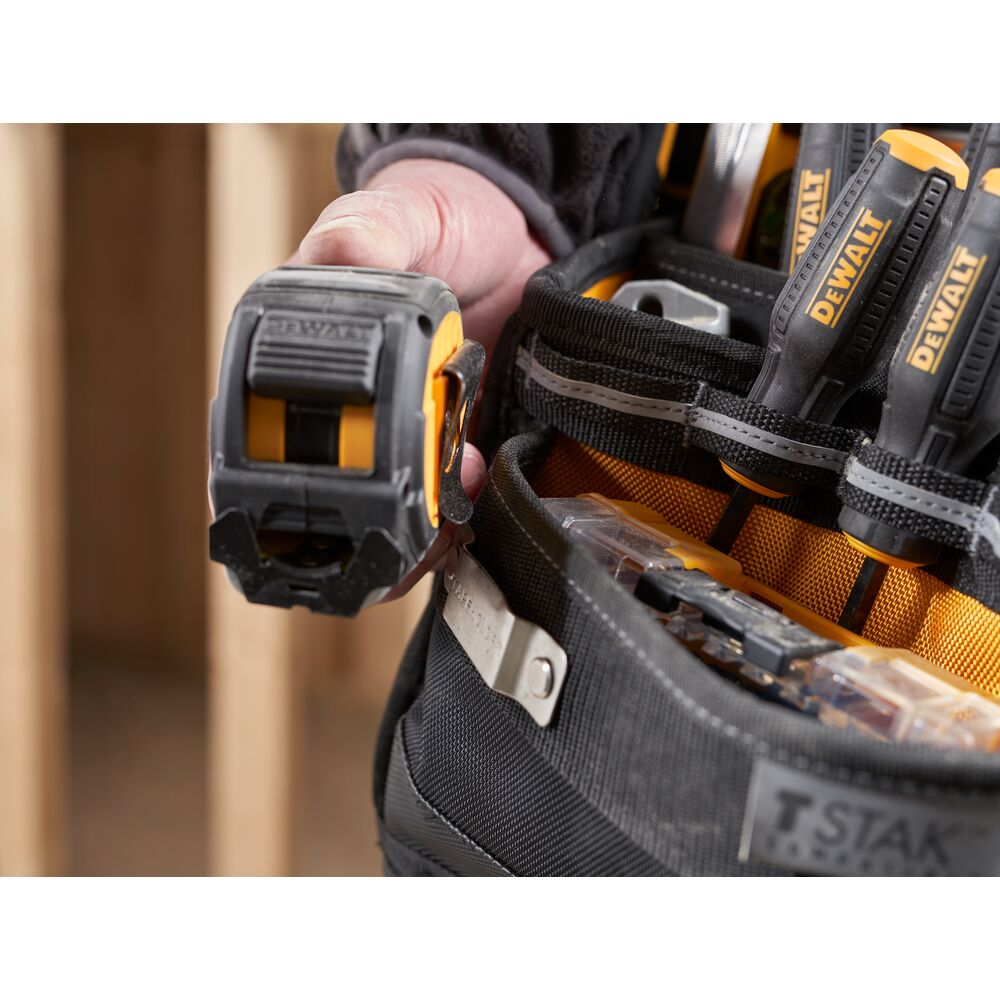 Dewalt Werkzeugkoffer DWST83541-1 Wasserdichter Boden