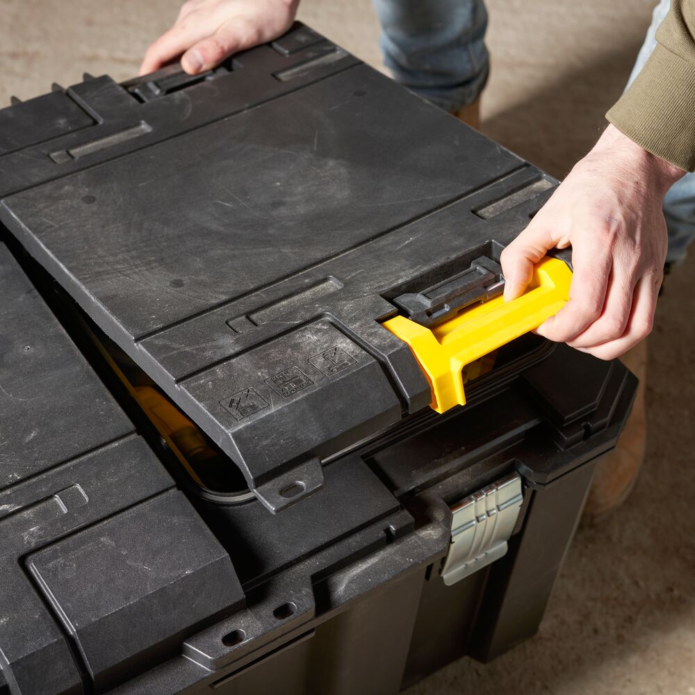 Stanley Werkzeugkoffer ProStack 113 L Mit Schnellzugriff