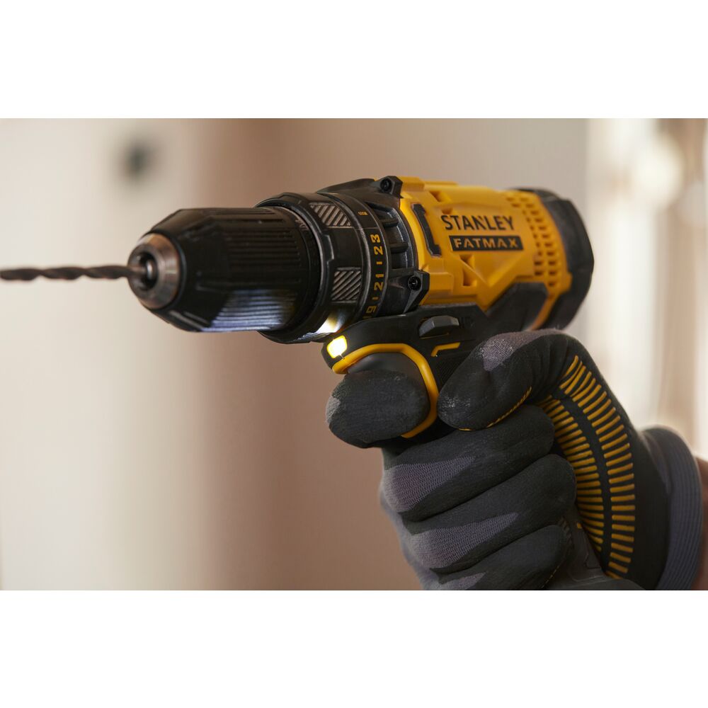 Stanley Bohrschrauber SFMCD700C2K-QW 18 V 50 Nm Ergonomisch