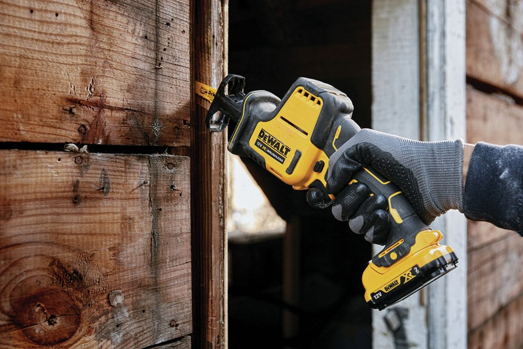 DeWalt Säbelsäge DCS312D2-QW 20V LED-Beleuchtung Bürstenlos