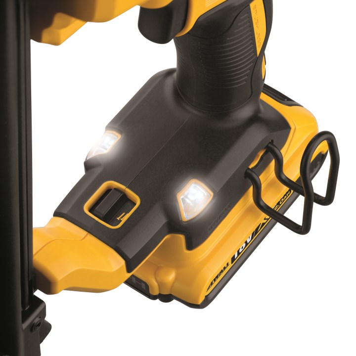 DeWalt Nagelpistole DCN680D2-QW + 18 V + Ergonomisch