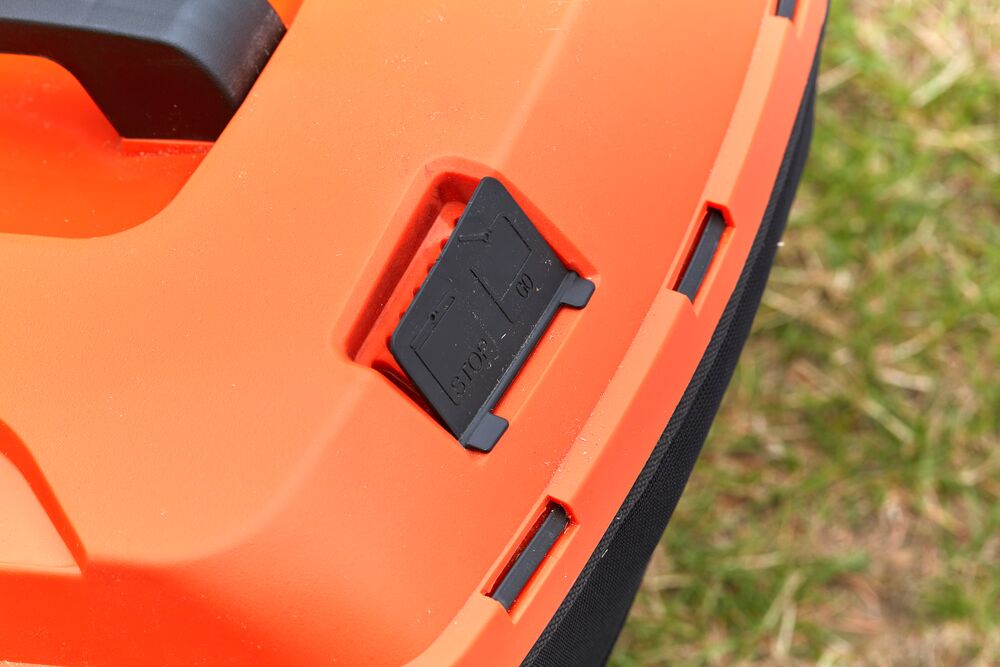 BlackDecker Rasenmäher BCMW3318L2-QW 18 V 33 cm Leicht