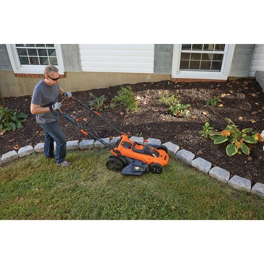 Black Decker Rasenmäher CLMA4825L2-QW 3-In-1 Bis 600 m2