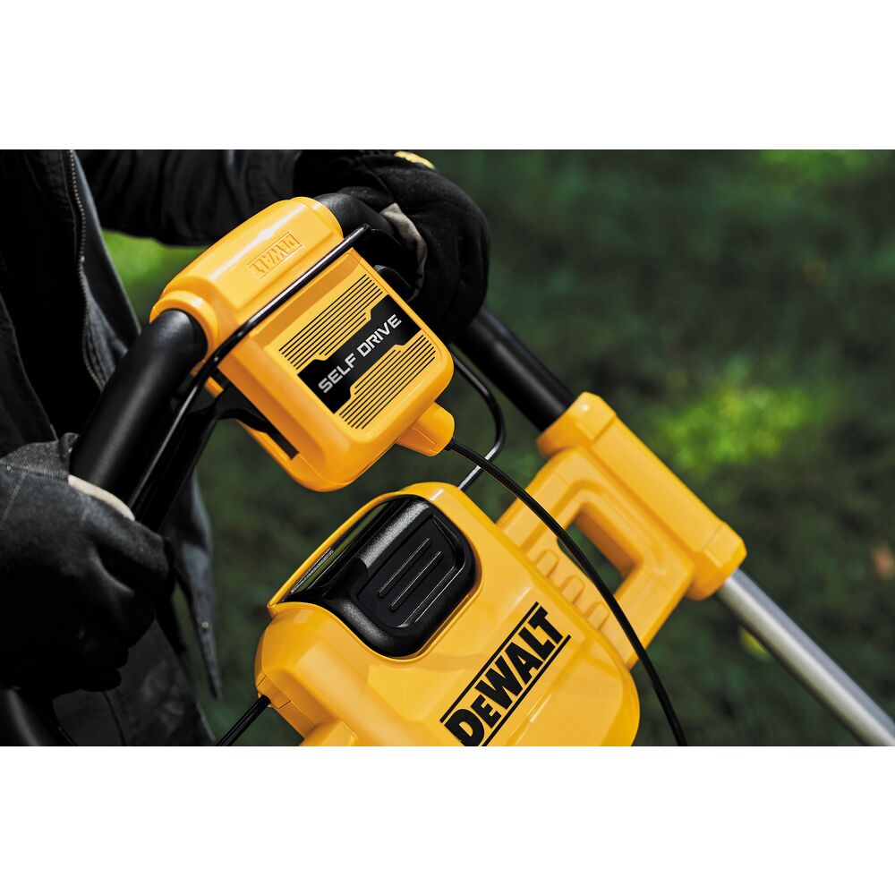 DeWALT Rasenmäher DCMWSP564N-XJ 56 V Schnittbreite 56 cm
