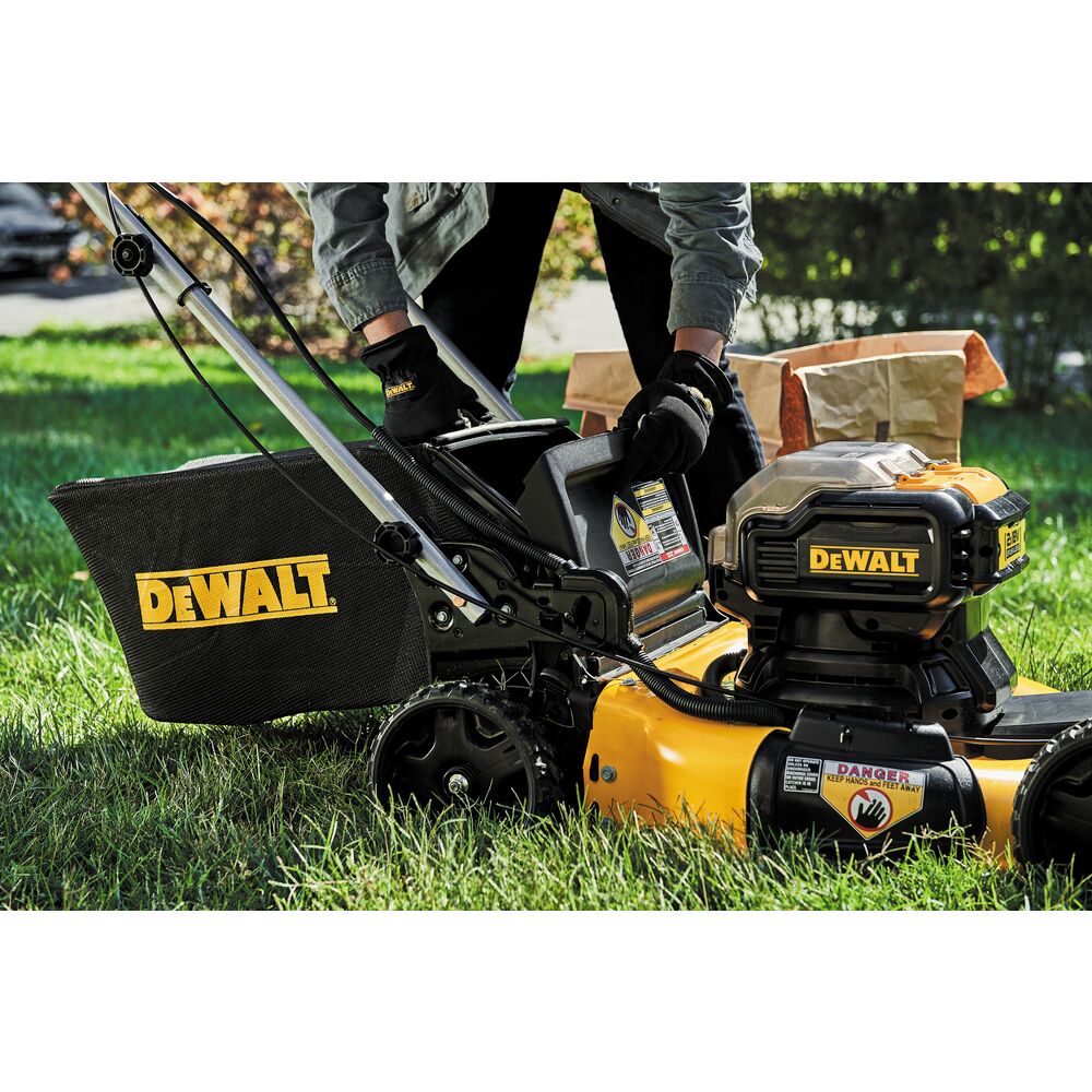 DeWALT Rasenmäher DCMWSP564N-XJ 56 V Schnittbreite 56 cm