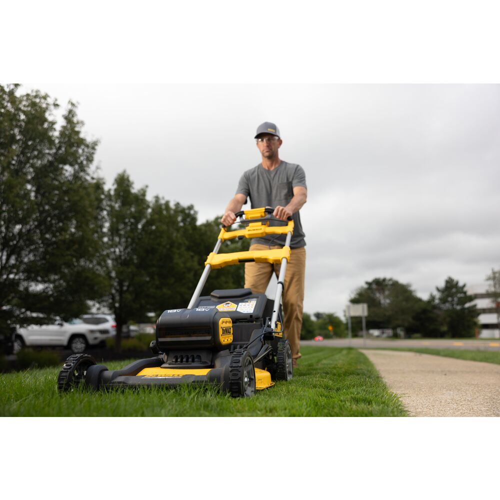 DeWALT Rasenmäher DCMWSP156N-XJ 18 V 53 cm Mulchen