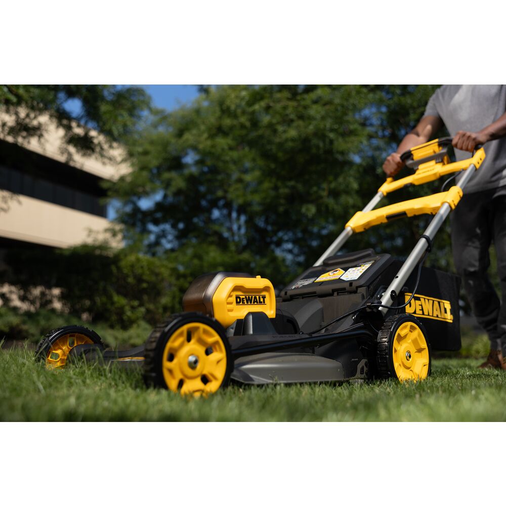 DeWALT Rasenmäher DCMWP500N-XJ 18 V Kabellos 1400 m2 Set