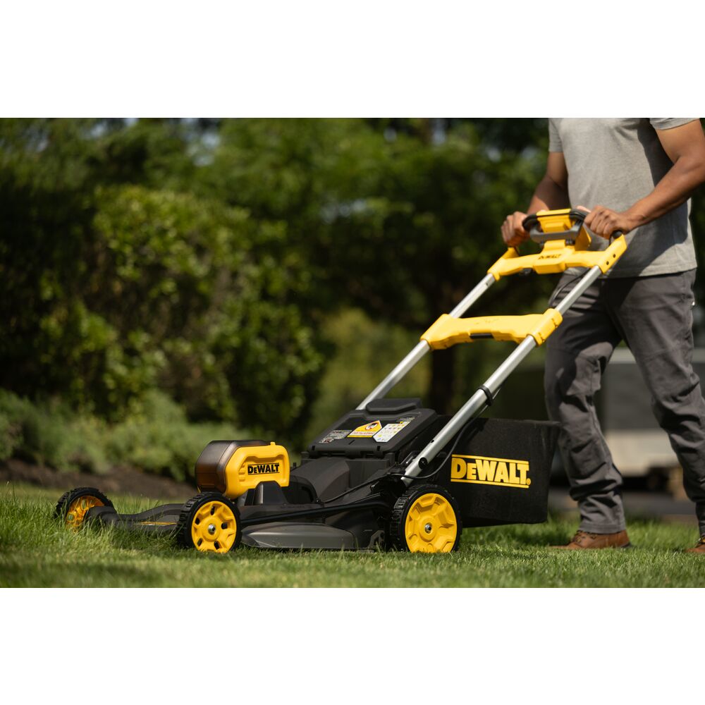 DeWALT Rasenmäher DCMWP500N-XJ 18 V Kabellos 1400 m2 Set