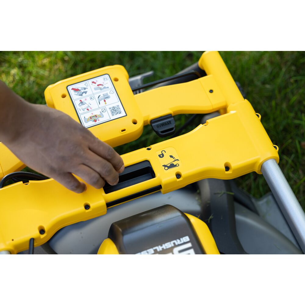 DeWALT Rasenmäher DCMWP500N-XJ 18 V Kabellos 1400 m2 Set