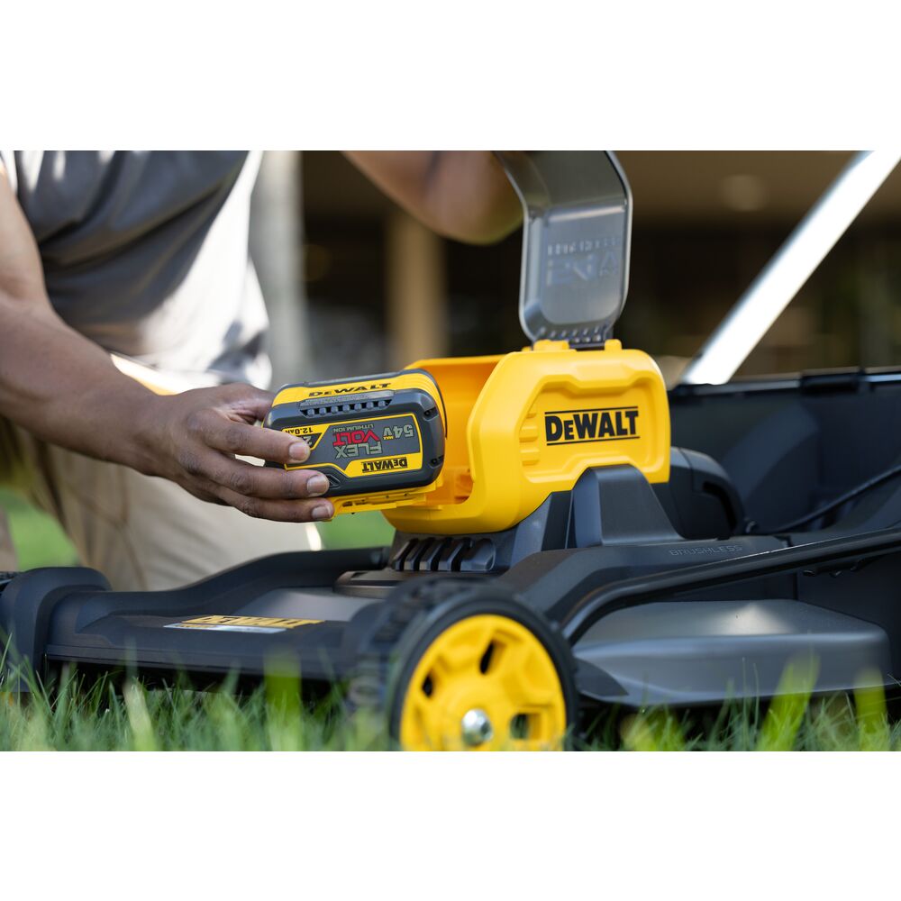 DeWALT Rasenmäher DCMWP500N-XJ 18 V Kabellos 1400 m2 Set