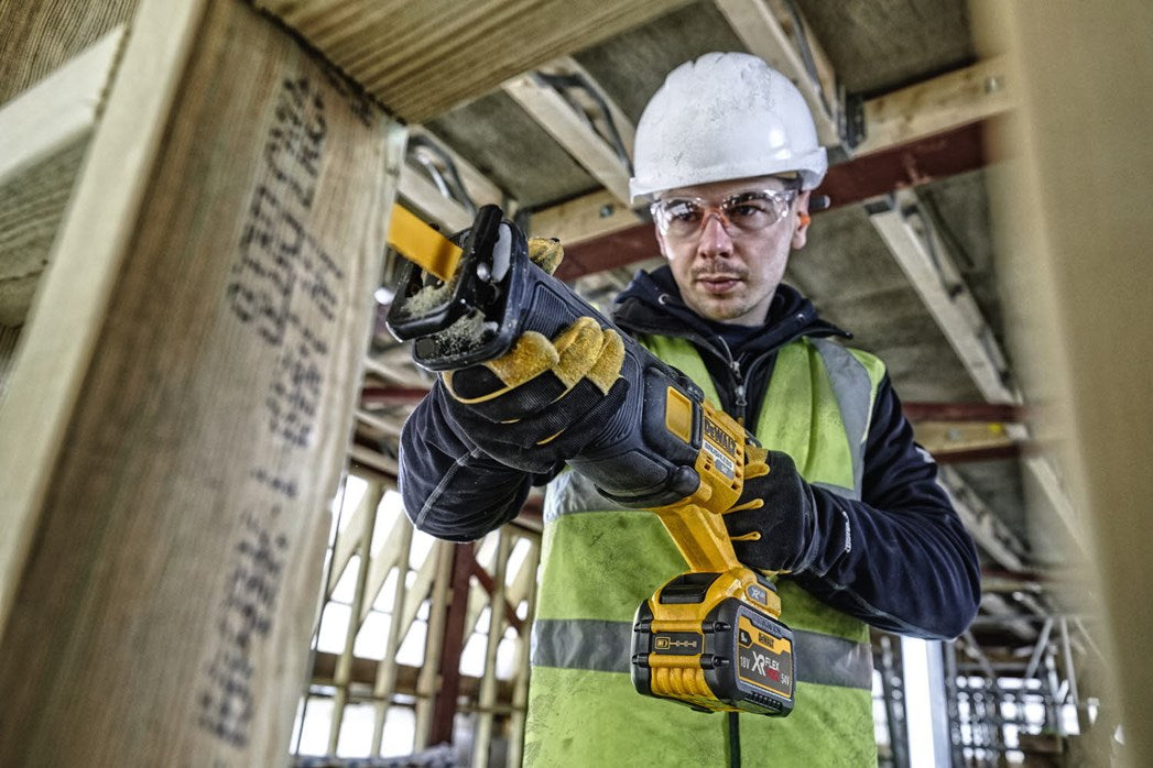 DeWalt Säbelsäge DCS389NT-XJ 54 V XR LiIon Technologie
