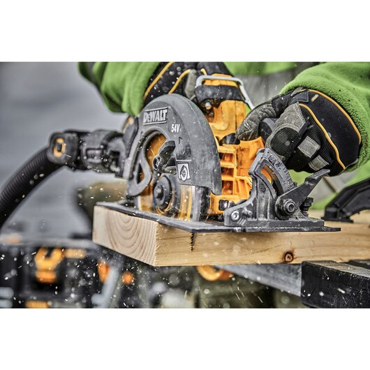DeWalt Kreissäge DCS578NT-XJ 54 V Bürstenloser Motor