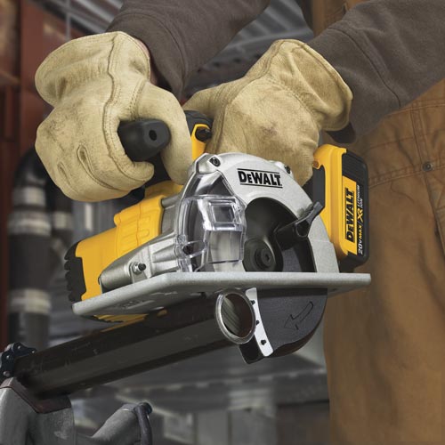 DeWalt Säge DCS373N-XJ 18 V Präzises Metallschneiden