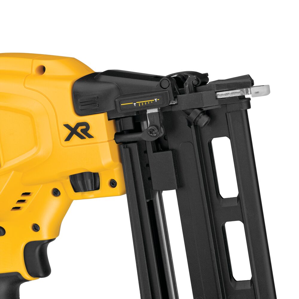 DeWalt Bohrschrauber DCN662N-XJ 18 V Präzises Nageln
