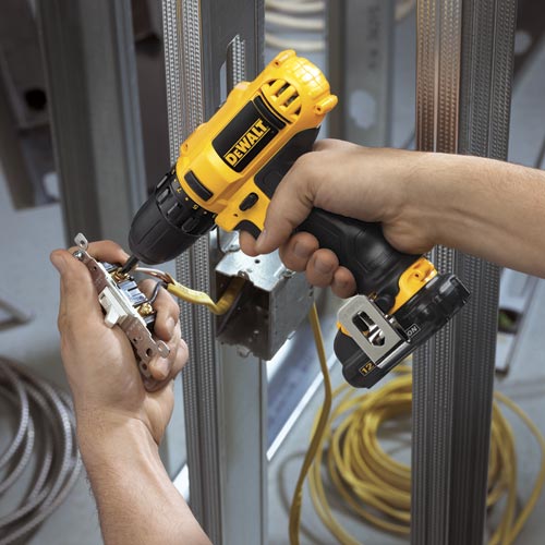 DeWALT Bohrschrauber DCD710D2-QW 18 V Solo-Version
