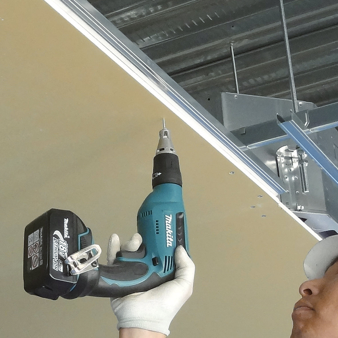 Makita Gipskarton Schrauber DFS451RFJ 18 V LED Licht Set