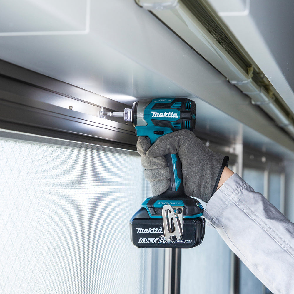 Makita Schlagschrauber DTD173RTJ 18 V 4-stufig Kompakt