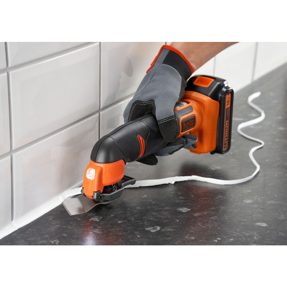 BLACK+DECKER Multitool BDCOS18D1K 18 V 20 Zubehörteile
