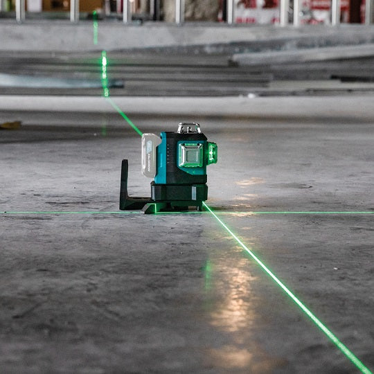 Makita SK700GD Schnurloser Rotationslaser 360° – Ergonomisches Design Mit Grüner Lasertechnologie