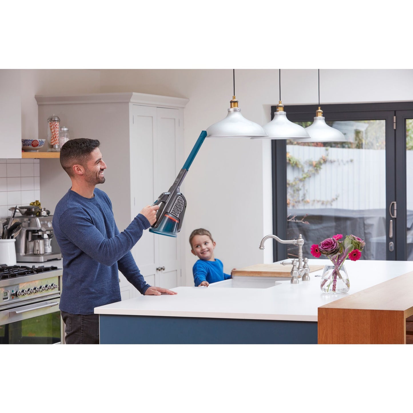 Black+Decker Handstaubsauger BHHV320B-QW Mit Ladestation