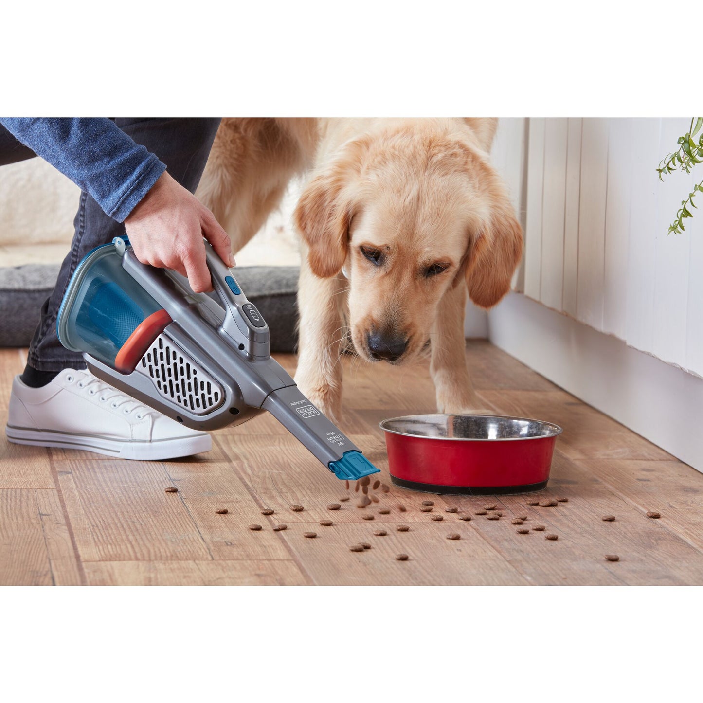 Black+Decker Handstaubsauger BHHV320B-QW Mit Ladestation