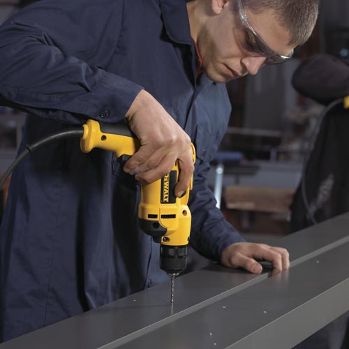 DeWalt Schlagbohrmaschine DWD112S-QS 230 V Kompakt Set