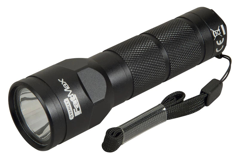 Stanley LED Taschenlampe 120 Lumen – Starkes Helles Licht mit Zoomfunktion