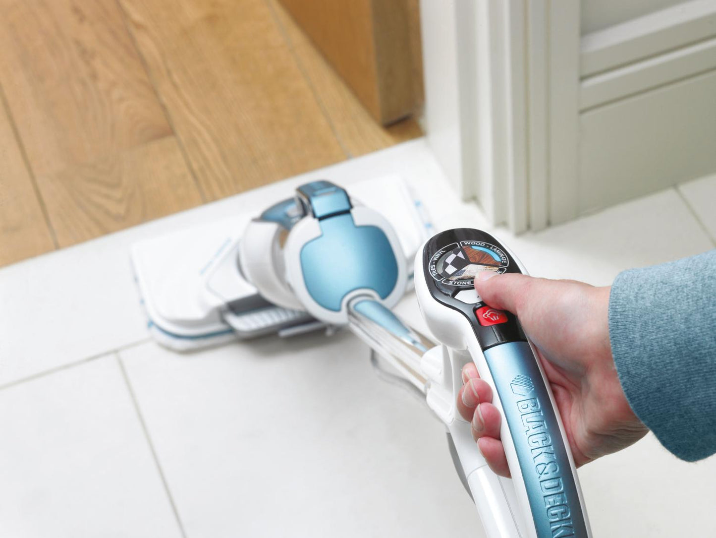 Black+Decker Dampfmop FSM1630-QS 1600W Schwenkbarer Kopf