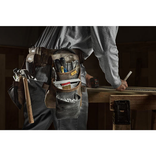 DeWalt Werkzeuggürtel DWST50113-1 0 V 2 Halter Büffelleder