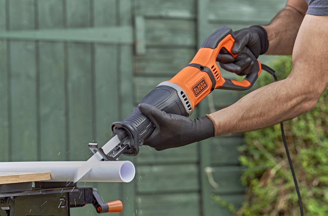 Black Decker Säbelsäge BES301-QS 750 W Metall Kunststoff