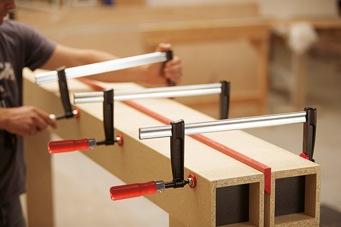 Bessey Zimmermannsschablone TPN12BE Ergonomischer Holzgriff