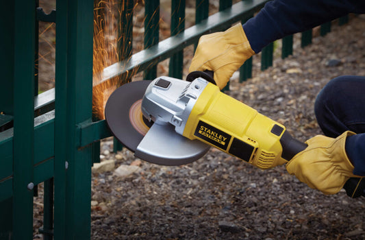 Stanley Stumpfschleifer FME841-QS 2200 W Robuste Bauweise