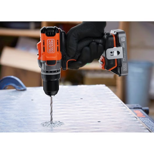 Black Decker Bohrschrauber BCD382XN-XJ 45 Nm 2 Gänge
