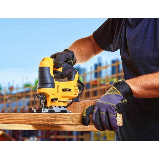 DeWALT DWE349-QS – Hochleistungsfähige Elektrische Stichsäge mit Variabler Geschwindigkeit