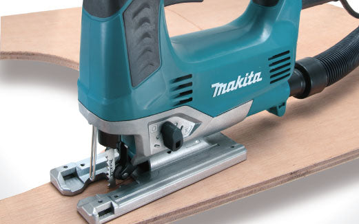 Makita Stichsäge JV0600K 230 V Werkzeugloser Klingenwechsel