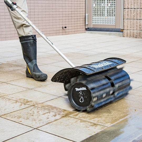 Makita Gummi Kehrmaschine SW400MP 18 V Leicht Außenbereich