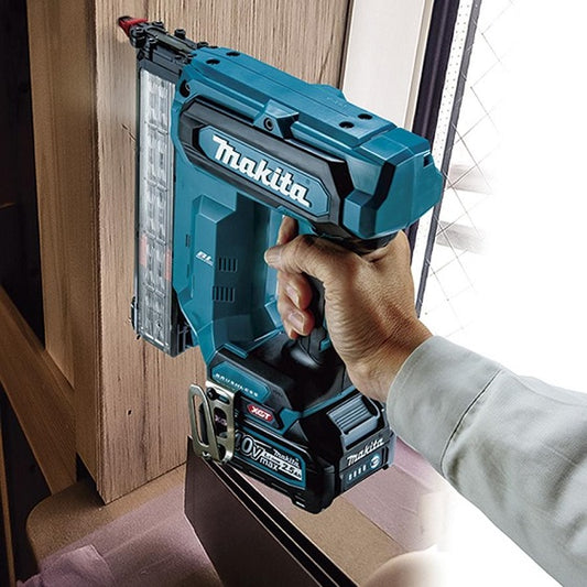 Makita FN001GZ 40V Max Akku-Stielschleifer – Leistungsstarker Bürstenloser Motor