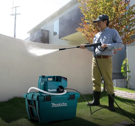 Makita DHW080ZK – Kabelloser Hochdruckreiniger Mit 2-Stufigem Betriebsdruck