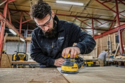 DeWalt Exzenterschleifer DWE6423-QS 230V Drehzahl