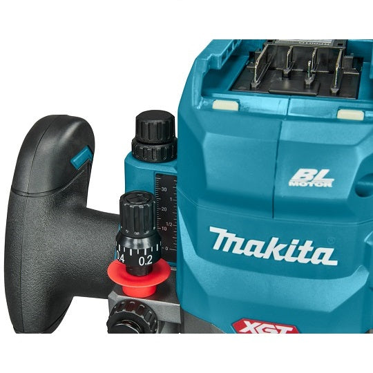 Makita Fräse RP001GM201 18 V Bürstenloser DC Motor Kompakt