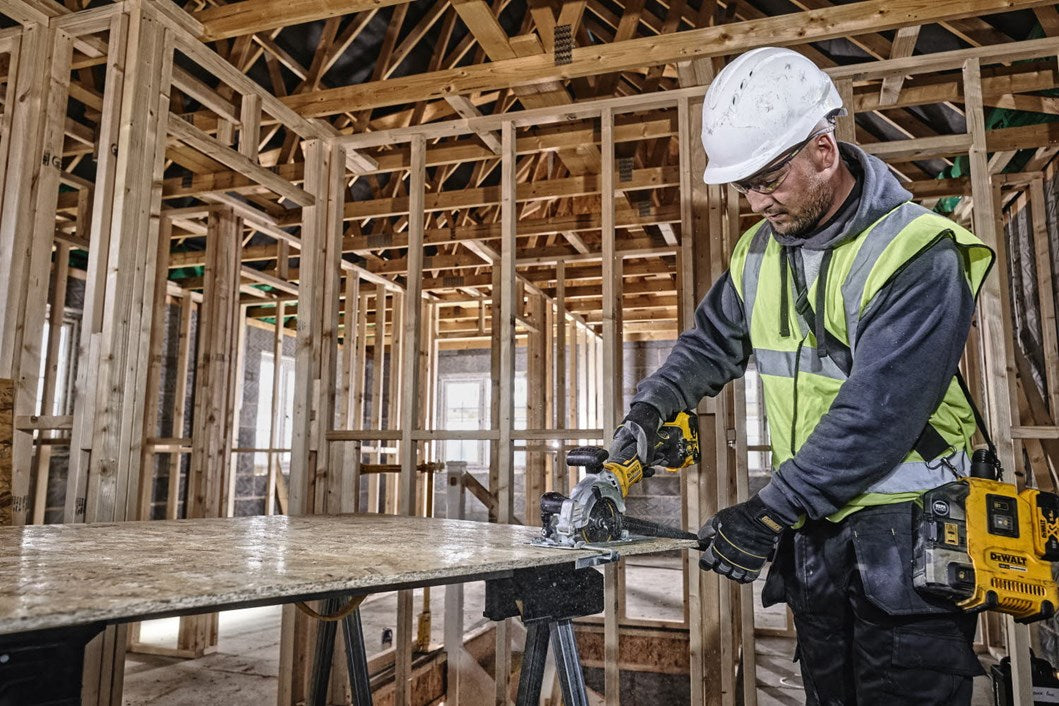 DeWALT Kreissäge DCS571E1T-XJ 18 V 115 mm Kompakte Bauform