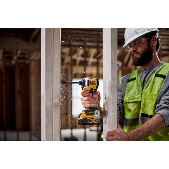 DeWalt Akkuschlagschrauber DCF850NT-XJ – Hohe Leistung mit 208 Nm Drehmoment
