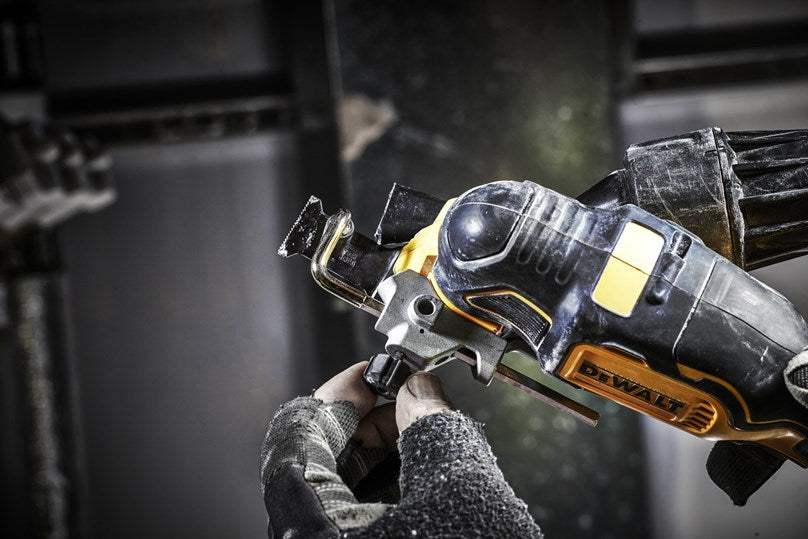 DeWalt + Multitool + DCS356NT-XJ + 20 V + 0-18.000 U/min