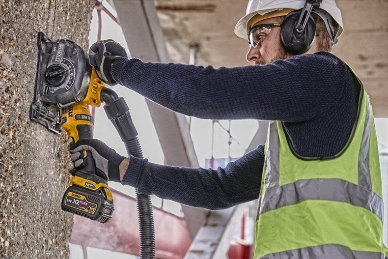 DeWalt Betonfertiger DCG200NT-XJ 54 V Kraftvoll Kompakt Set