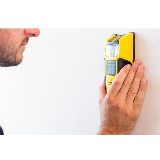 Stanley FATMAX Bolzensensor S300 – Präzise Metall- und Holzdetektion