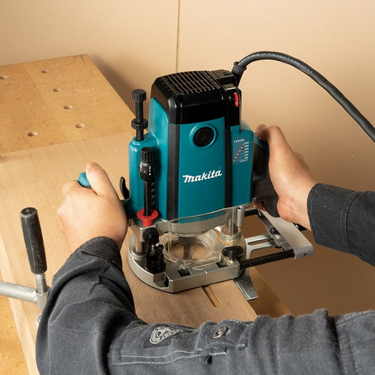 Makita Spindelfräse RP2303FC01 230V Elektrische Bremse