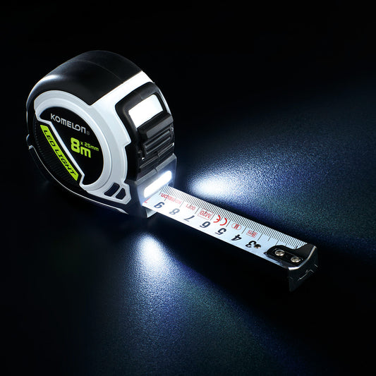 Komelon Maßband PLD85 8 m Integriertes LED-Licht Robust