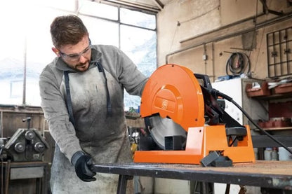 Fein MKAS 355 Metallkreissäge 1800W – Präzise Senkrechte Und Gekrümmte Schnitte