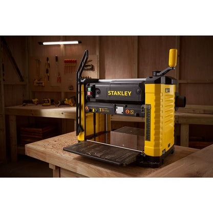 Stanley Dickenhobelmaschine STP18-QS 1800 W Kompakt Robuste