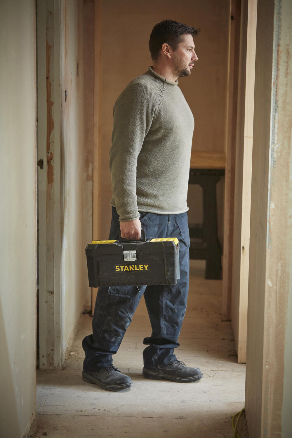 Stanley Werkzeugkoffer STST1-75518 Metallverschlüsse Becher